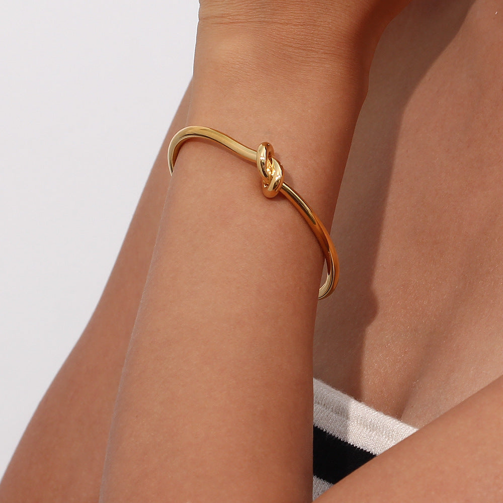 Louisa - Pulsera de nudos de oro