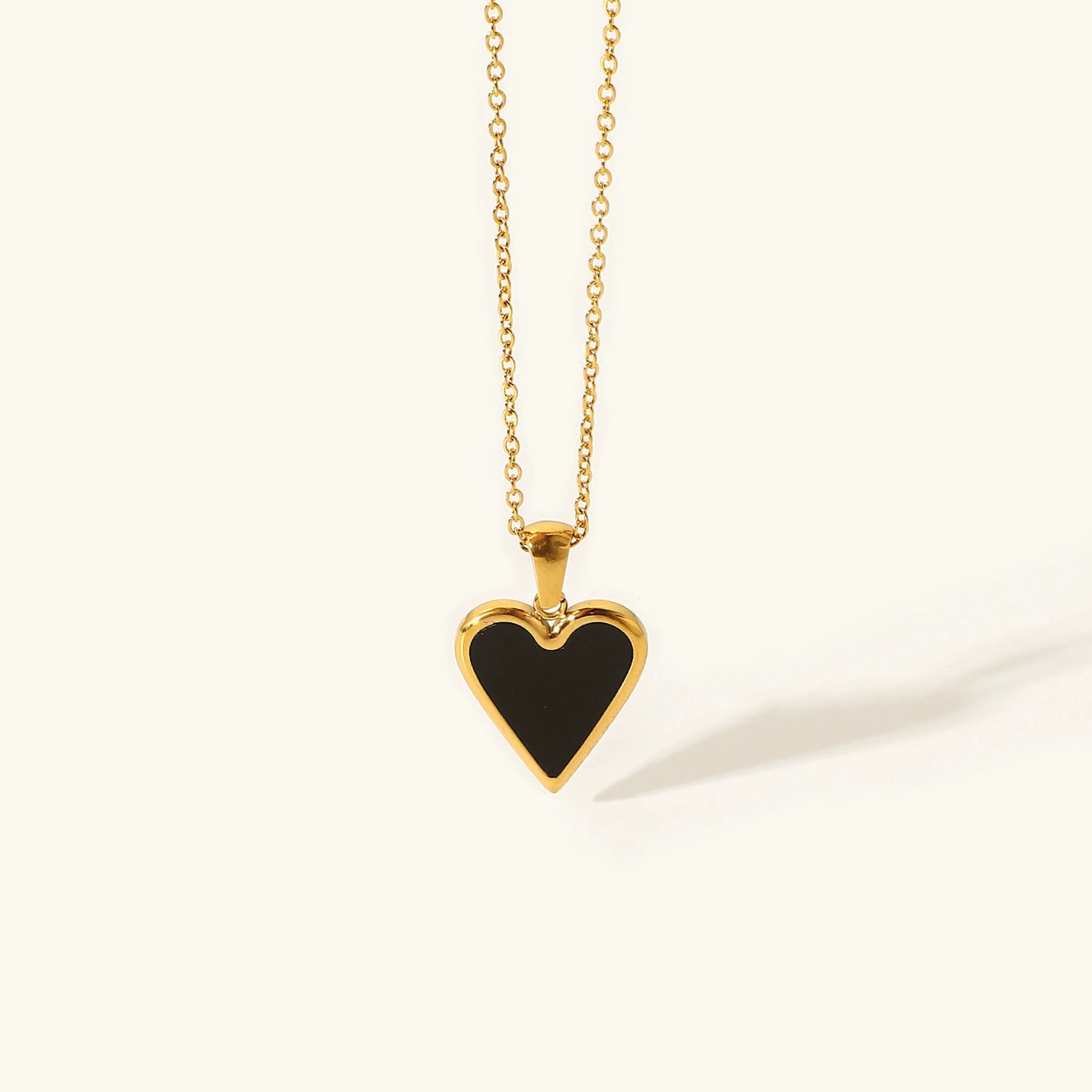 Blythe – Collar corazón elegante