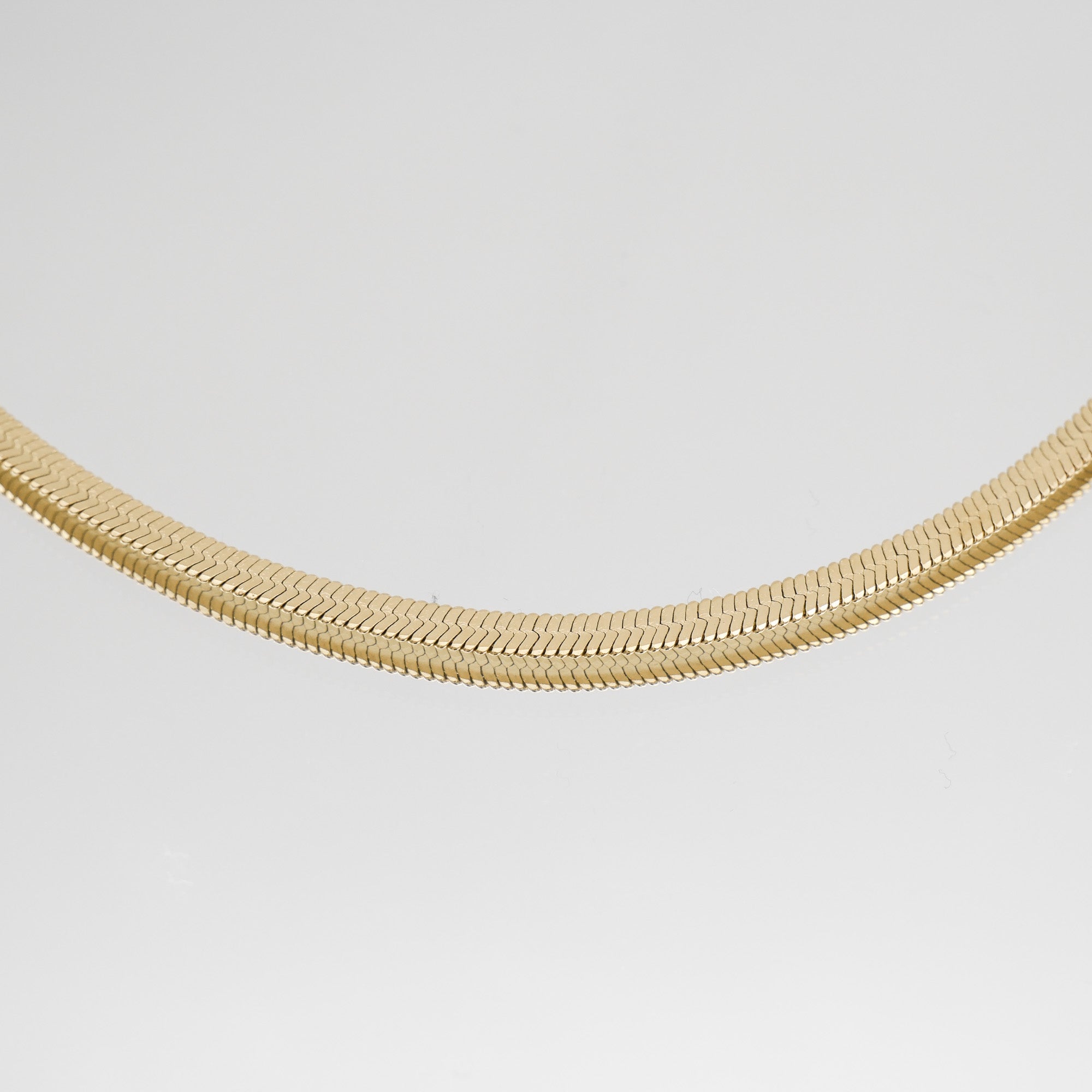 Juliette – Collar elegante de chevron