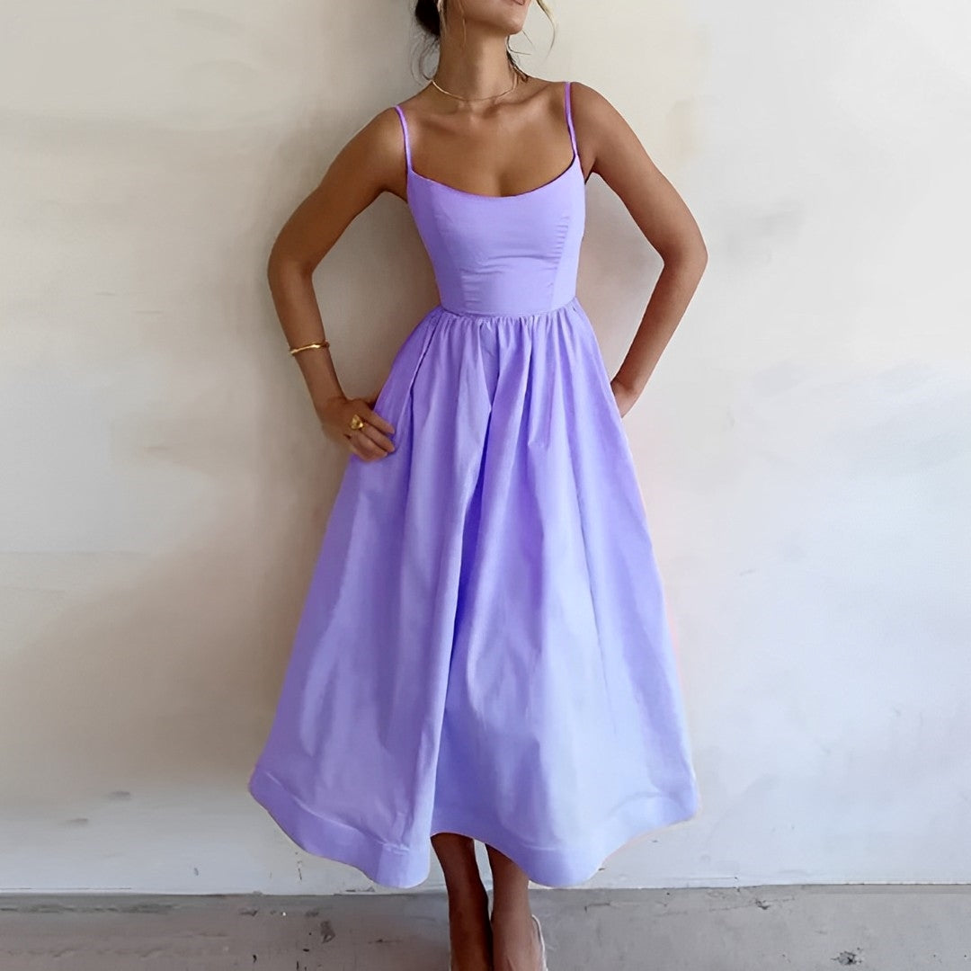 Fabiana - Vestido con Tirantes Finos y Corte Fruncido