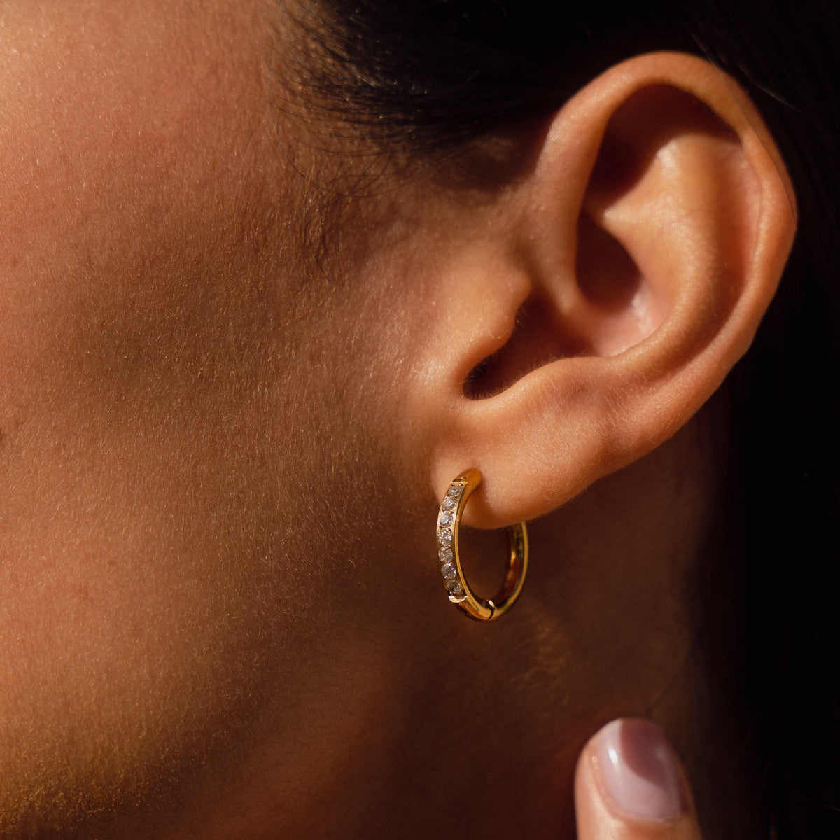 Arielle – Aros ornamentados con piedras