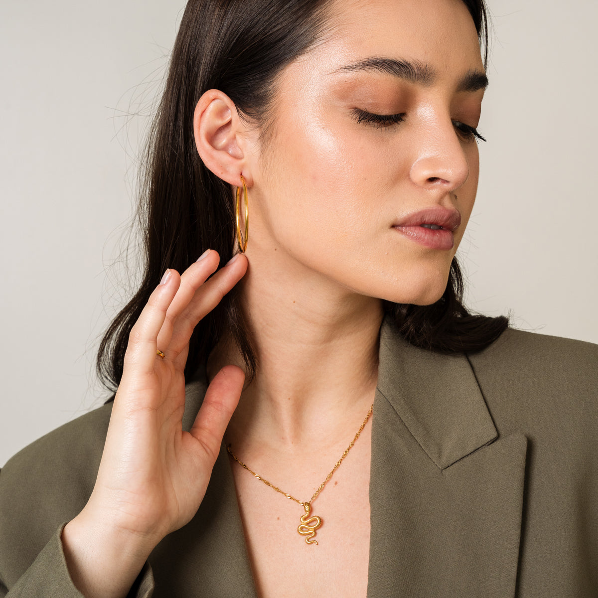 Camille – Aros Elegantes Dorados