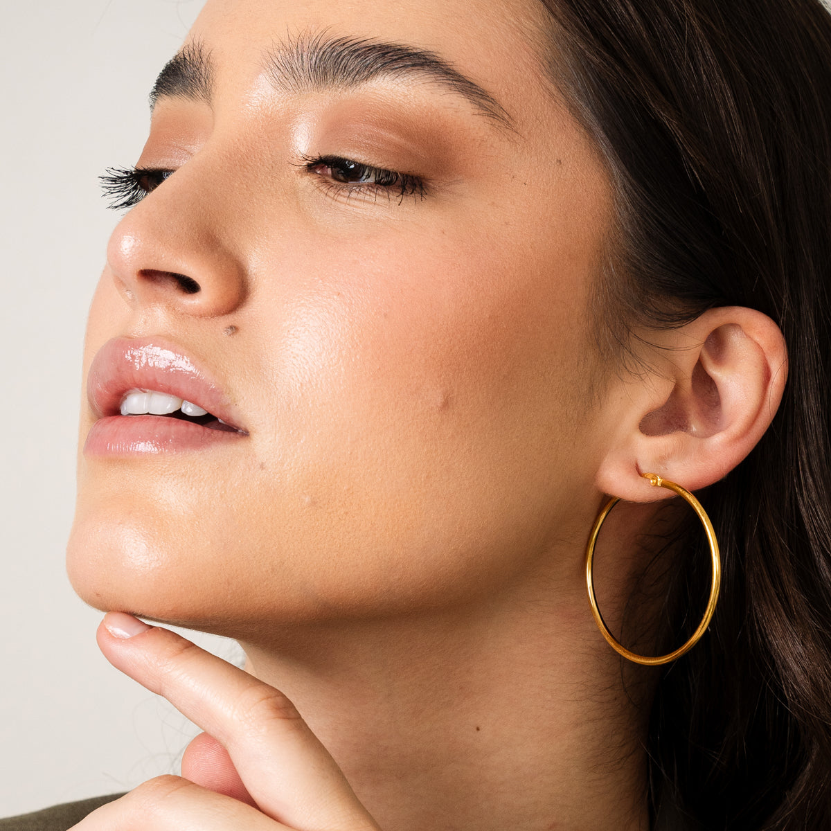 Camille – Aros Elegantes Dorados