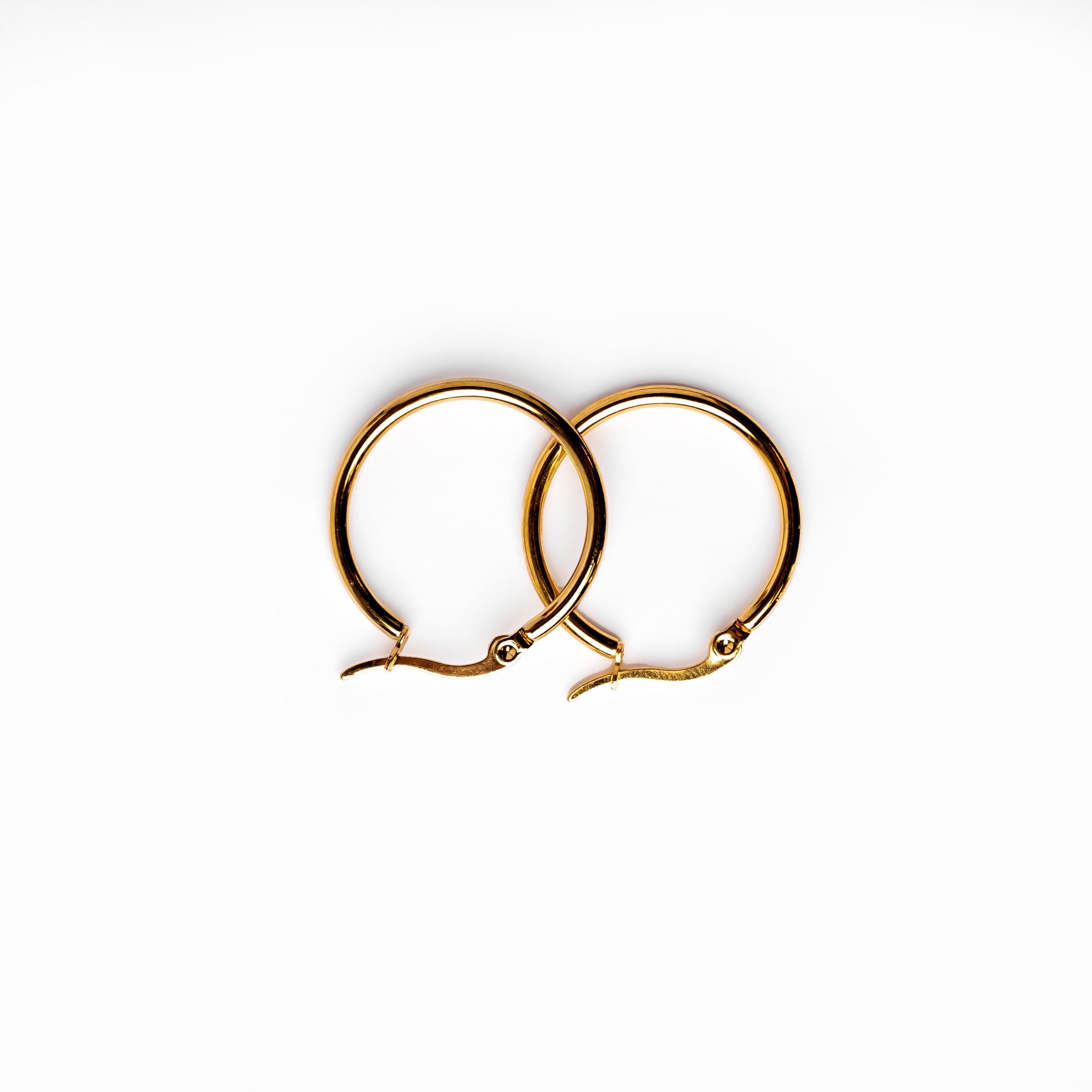 Camille – Aros Elegantes Dorados