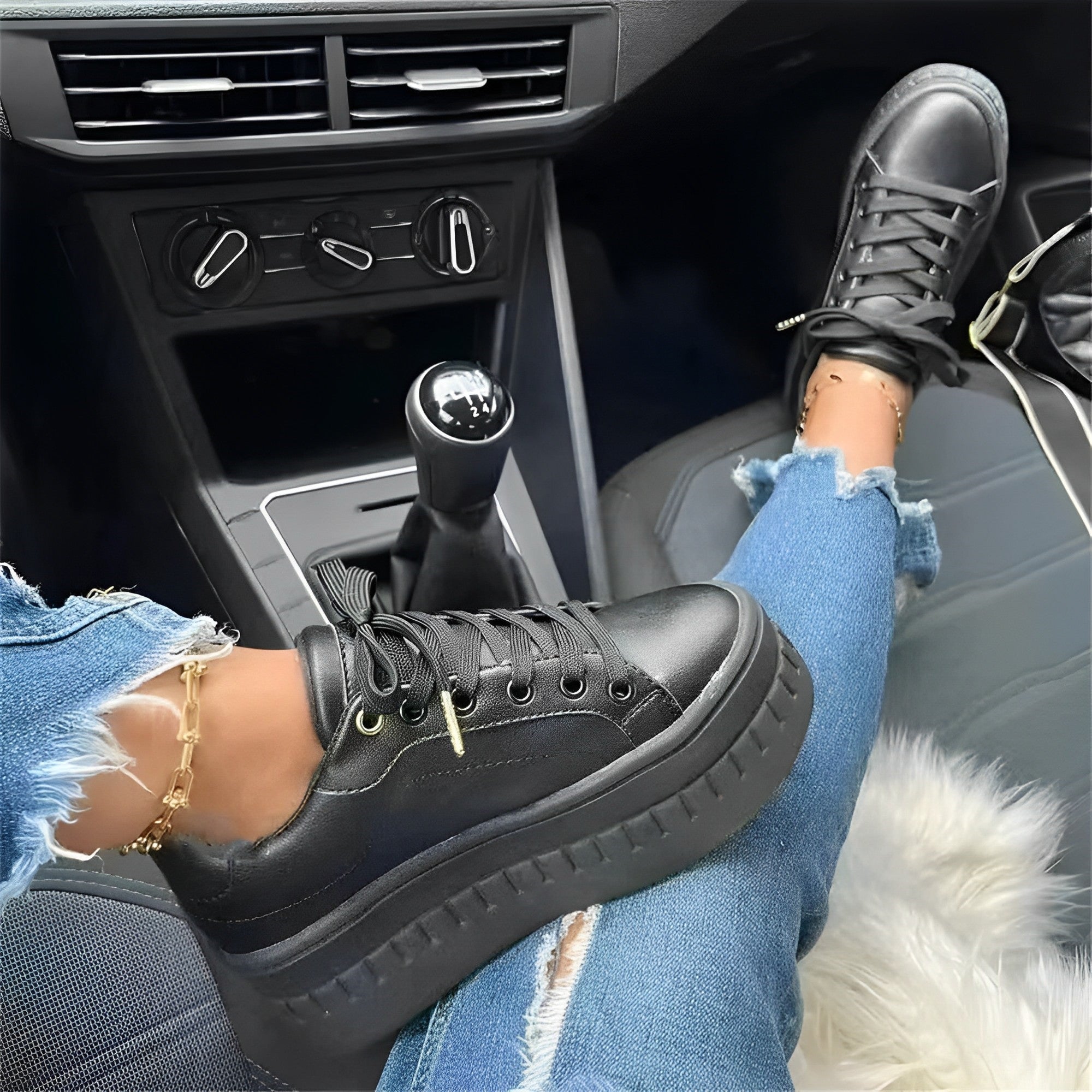 Wilgie - Zapatillas con cordones acogedoras