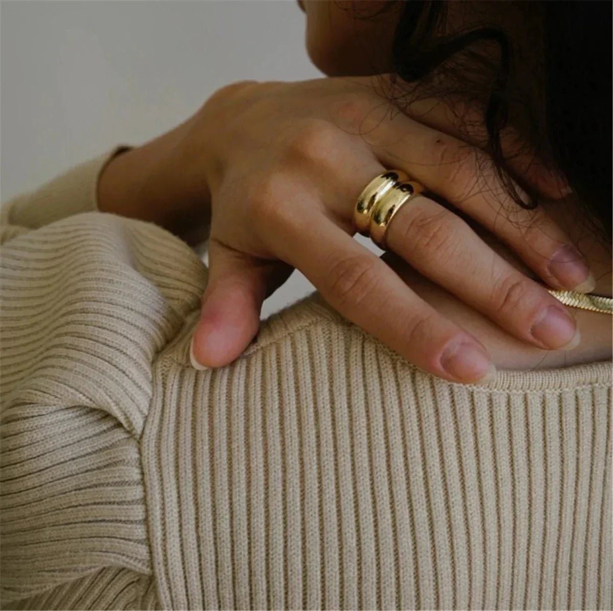 Solene – Anillo ancho para el dedo índice