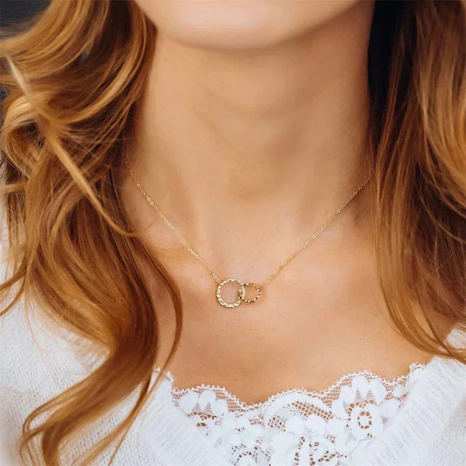 Isabelle - Cadena de anillo de oro