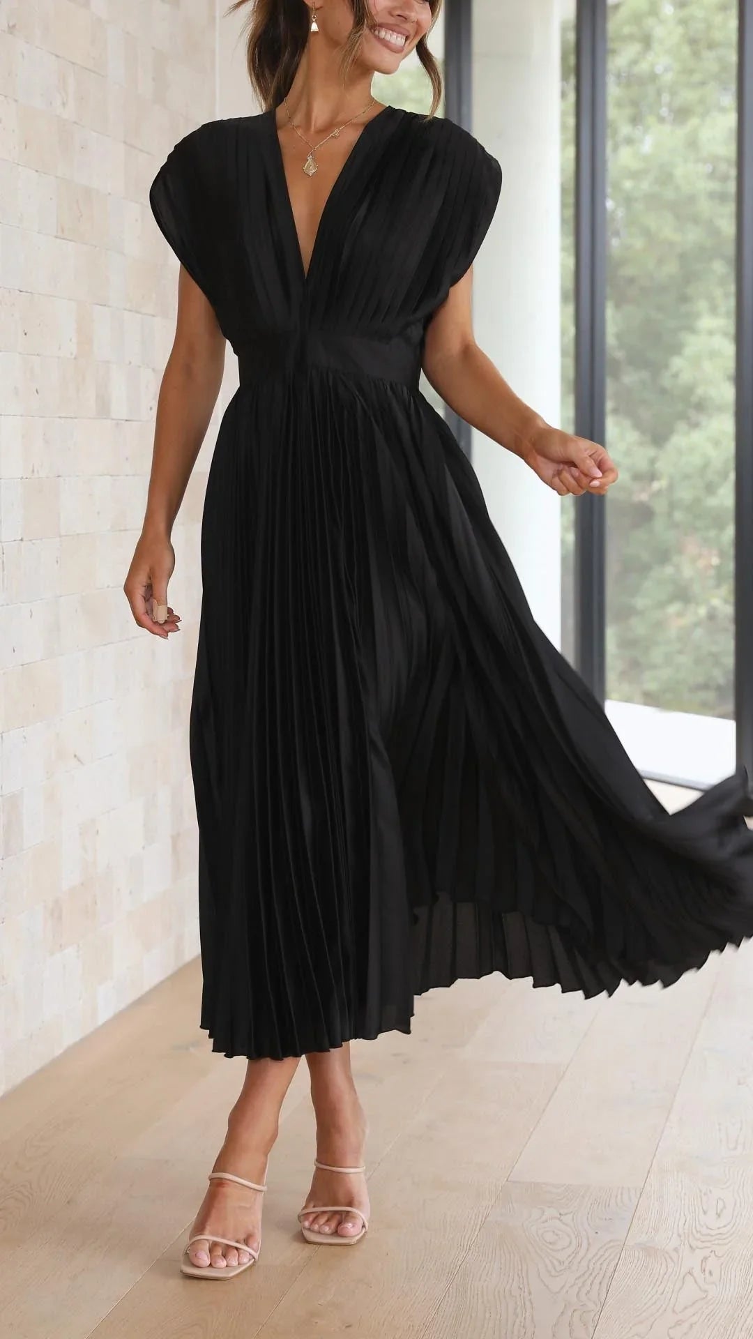 Maria – Elegante vestido plisado para dama