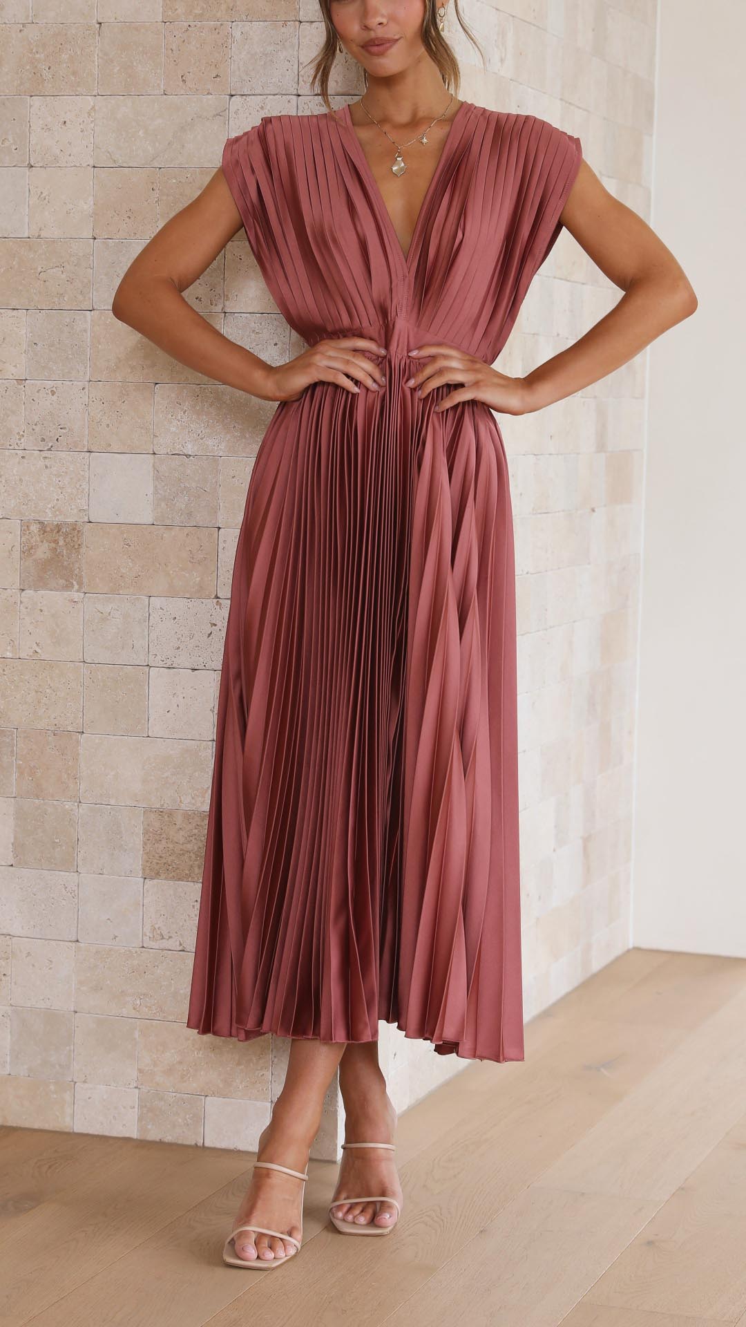 Maria – Elegante vestido plisado para dama