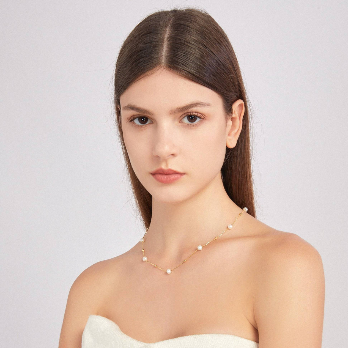 Collar de oro y perlas - alternando perlas y cadena de oro