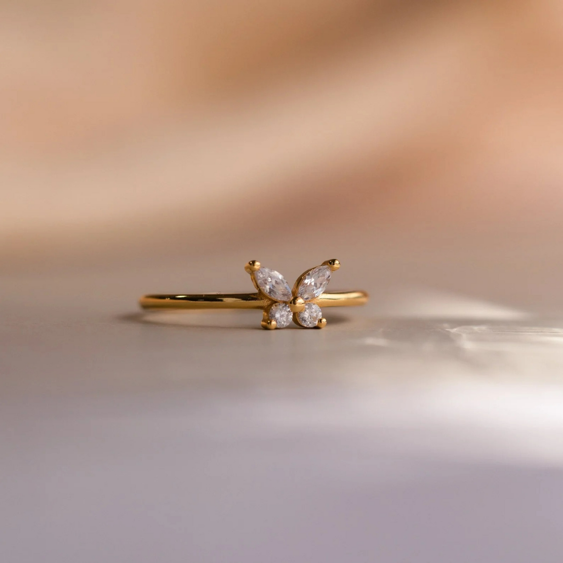 Mariposa de diamante - Anillo de mariposa delicado