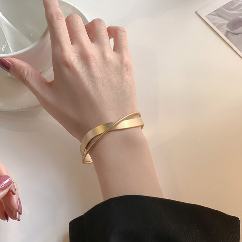 Liora – Pulsera minimalista radiante