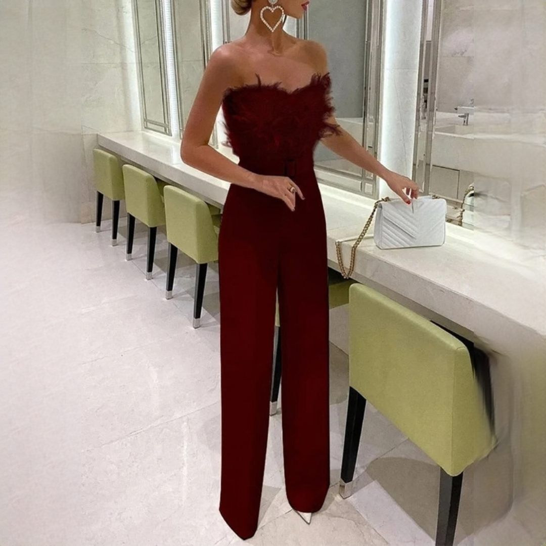 Izza - Mono elegante y chic