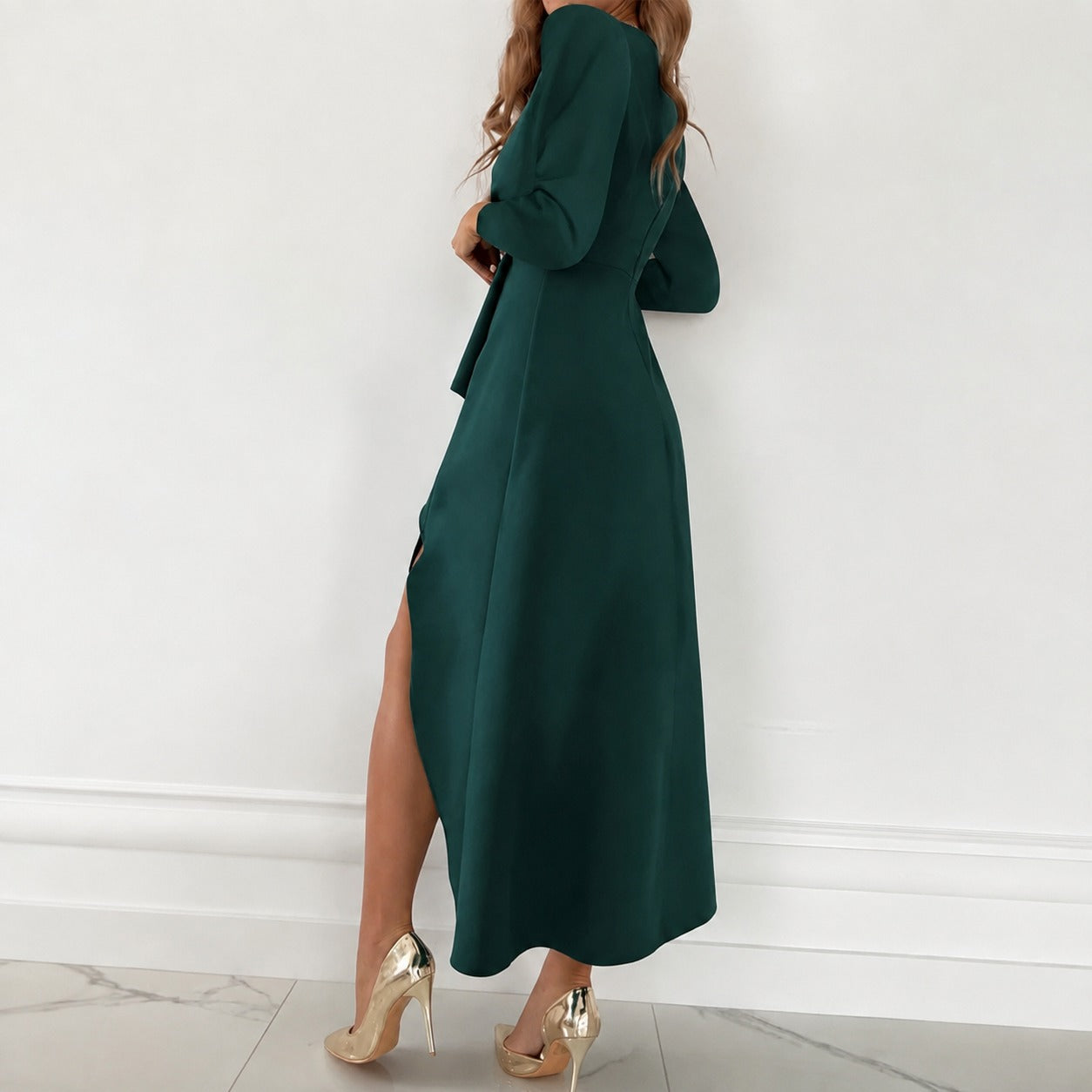 Shannon - Elegante vestido plisado de manga larga