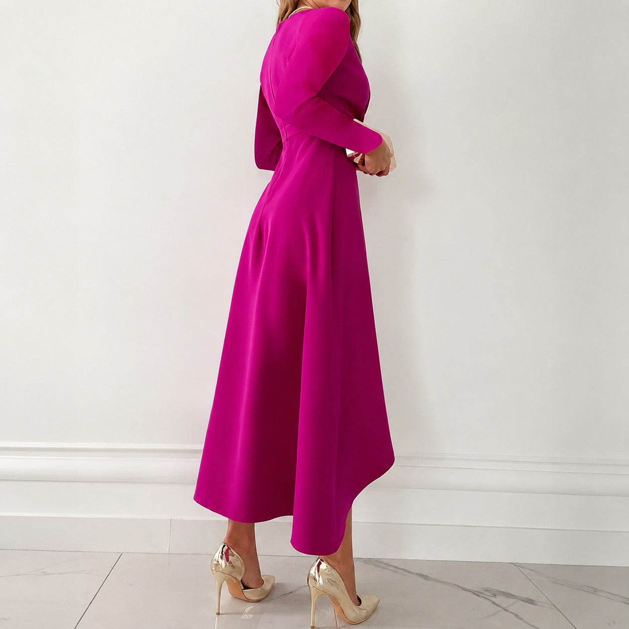 Shannon - Elegante vestido plisado de manga larga