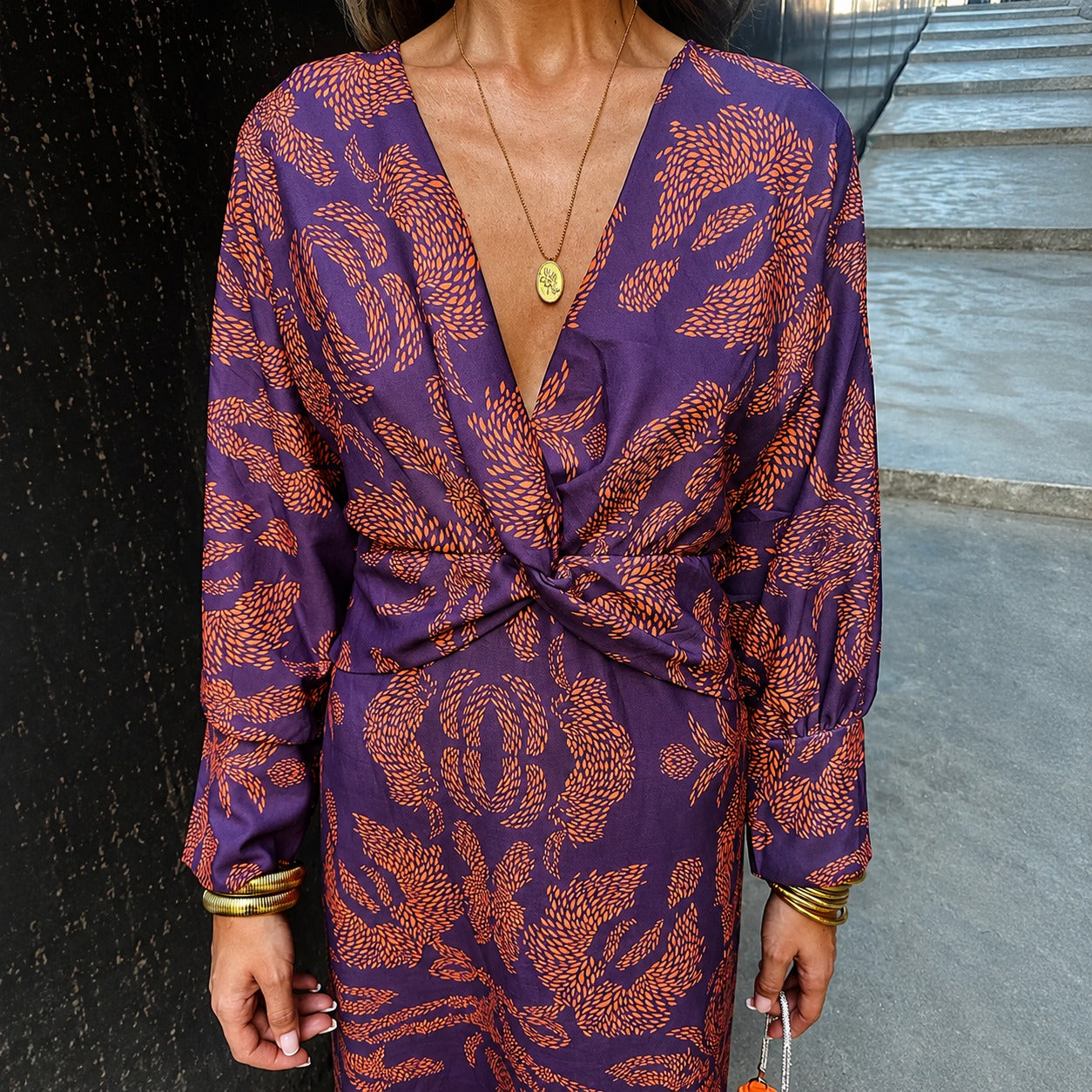 Grace - Vestido elegante con estampado floral y lazo