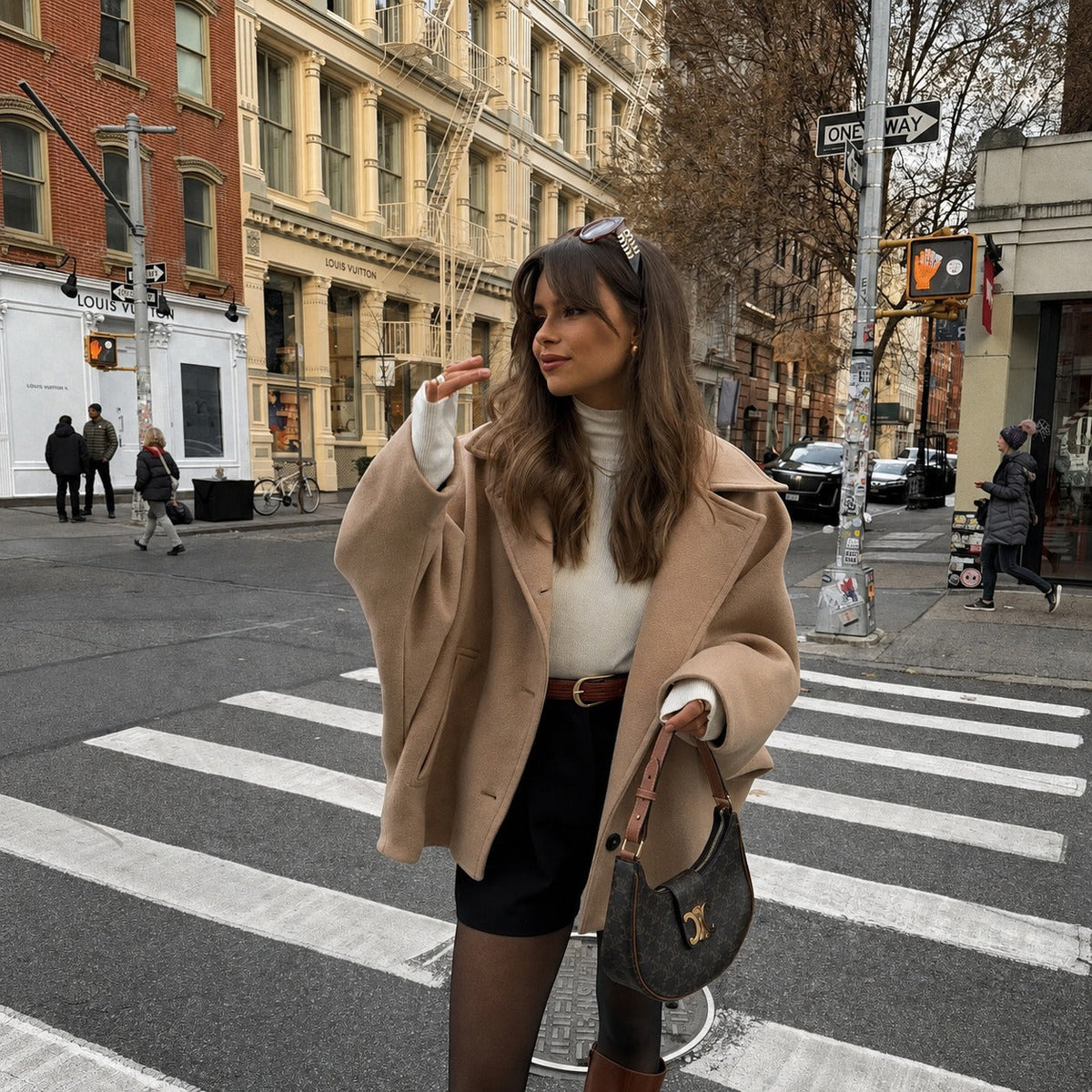 Elena - Abrigo oversize de doble botonadura