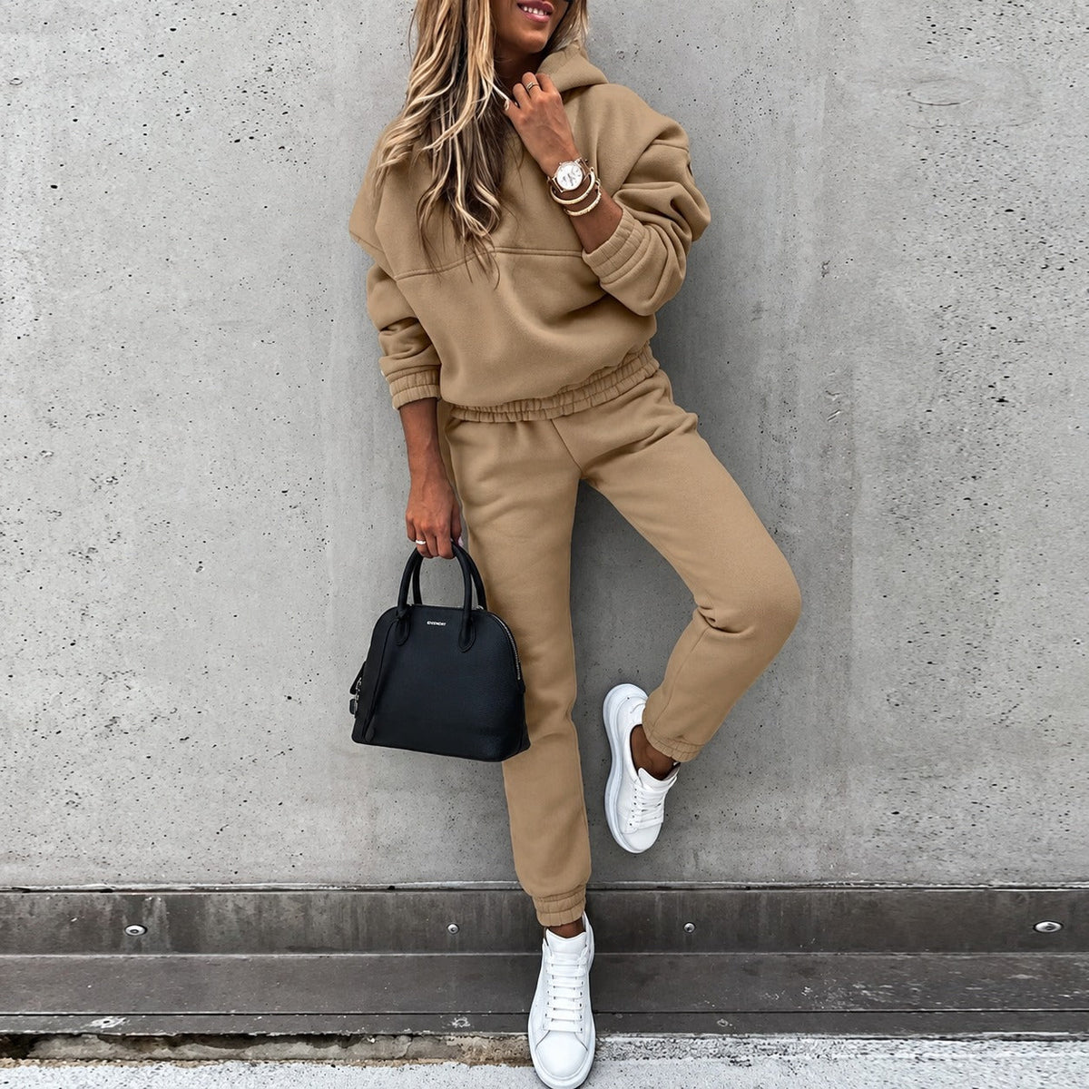 Alisha - Conjunto de Sudadera con Mangas Largas y Pantalones