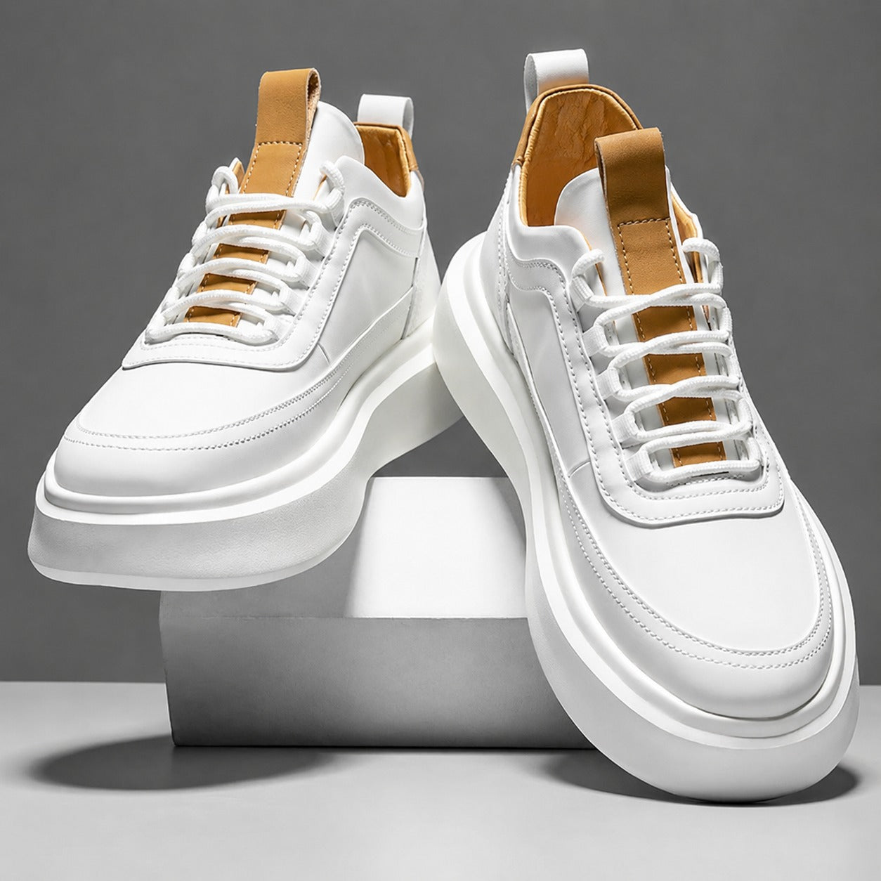 Tommy - Unas zapatillas blancas elegantes y cómodas