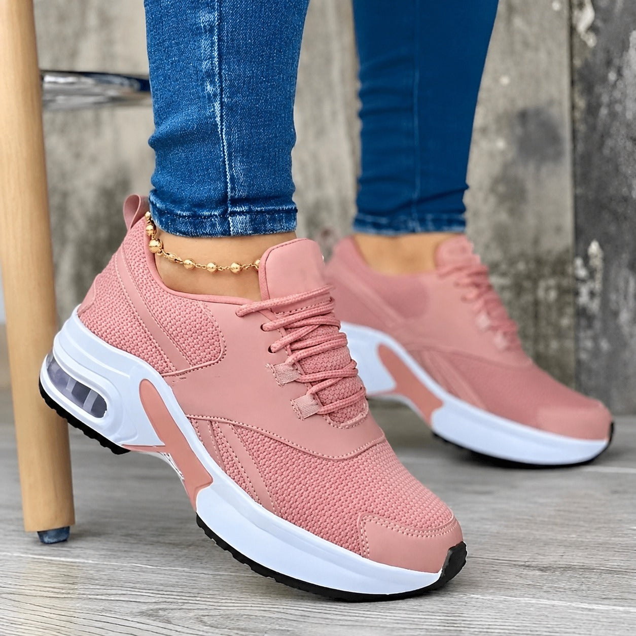 Nik - Unas zapatillas deportivas elegantes y transpirables