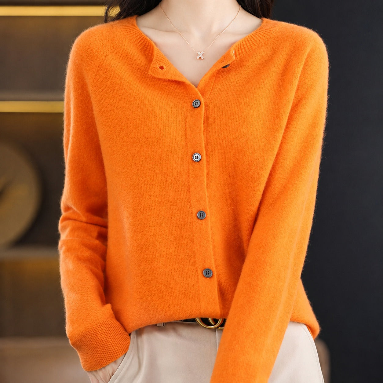 Ina - Suéter Elegante de Cuello Redondo para Mujer