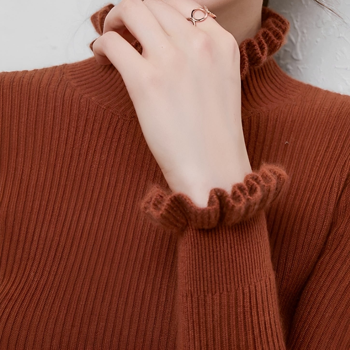 Alva - Suéter Elegante de Cuello Alto para Mujer