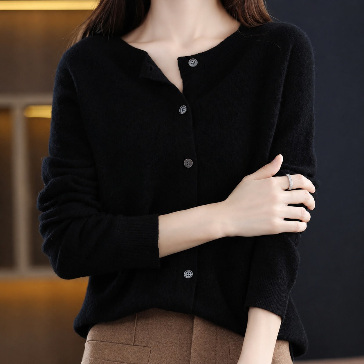 Ina - Suéter Elegante de Cuello Redondo para Mujer
