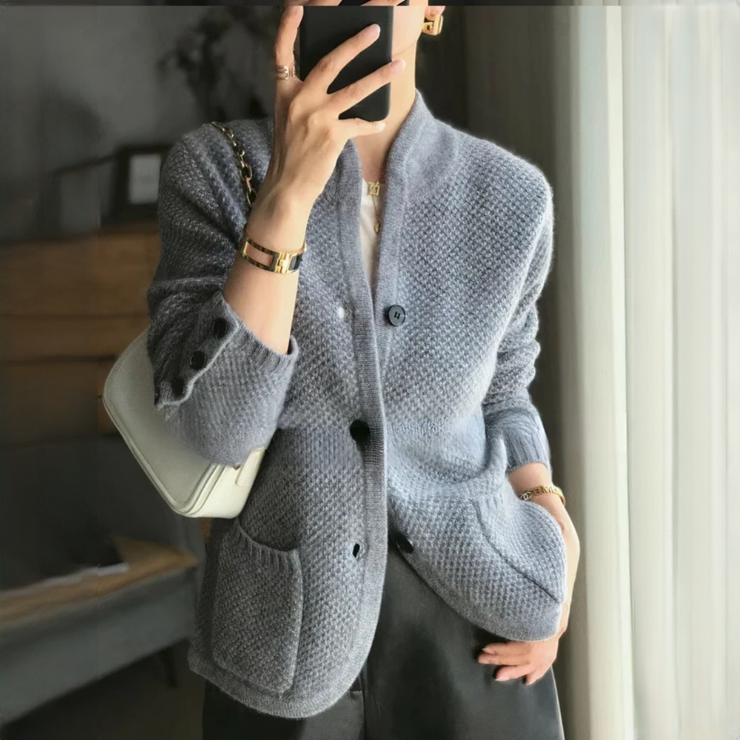 Carissa - Suéter elegante y cálido