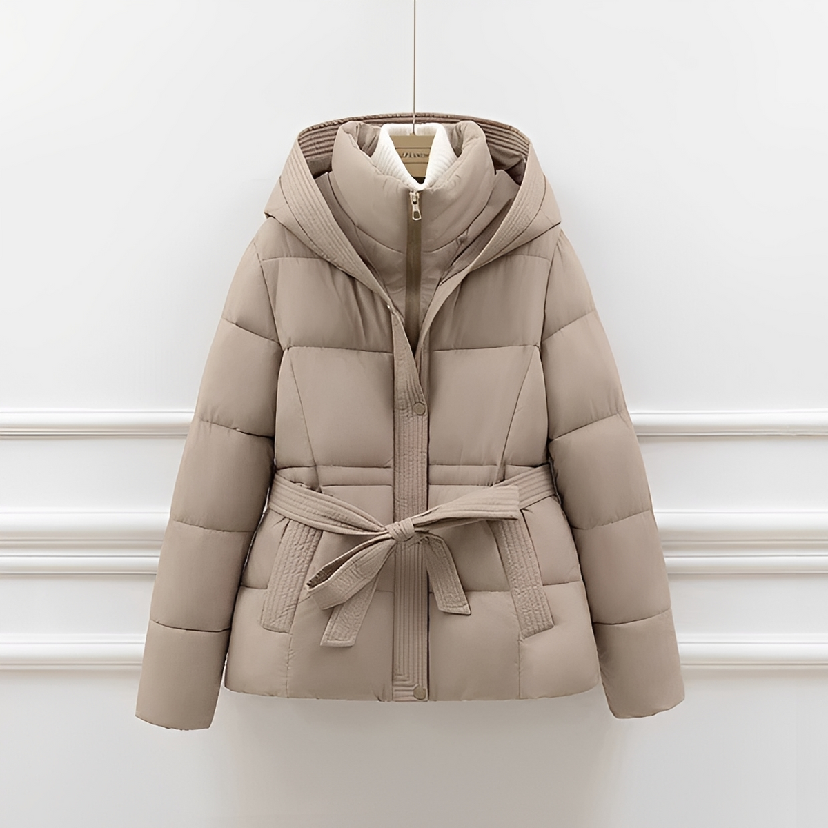 Jackalyn - Chaqueta acogedora con capucha y cinturón