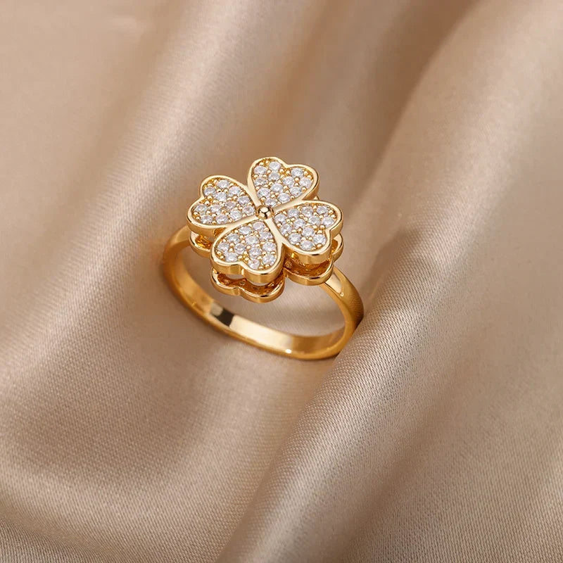 Dazel – Anillo Giratorio Antiestrés de Trébol de Cuatro Hojas