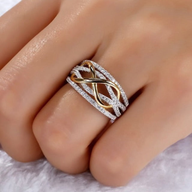 Inaya – Anillo símbolo de infinito elegante para mujeres