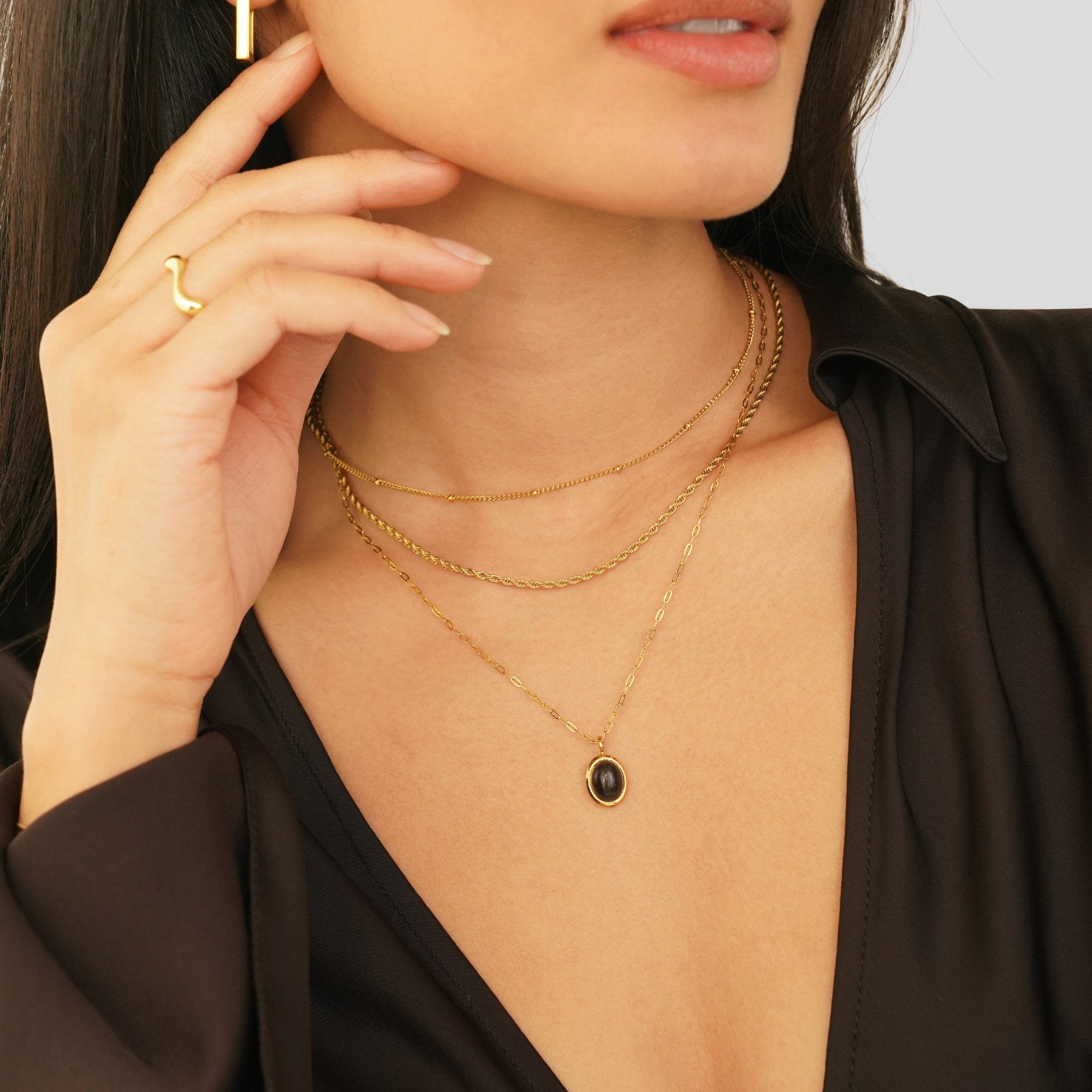 Euphrosyne - Collar de ónice negro