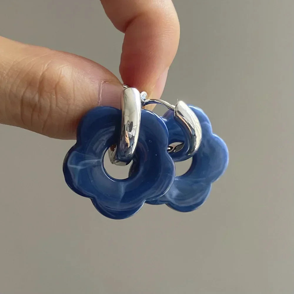 Florella – Aros de flor de resina elegante