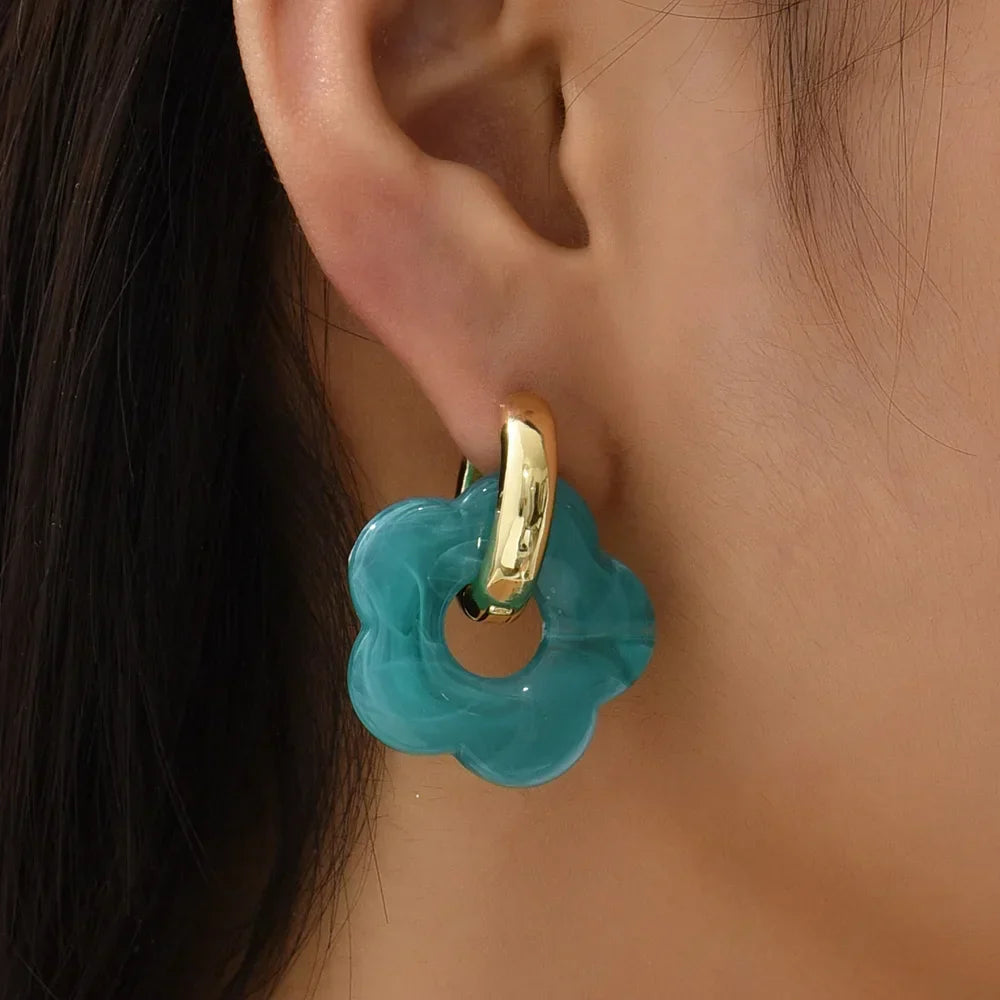 Florella – Aros de flor de resina elegante