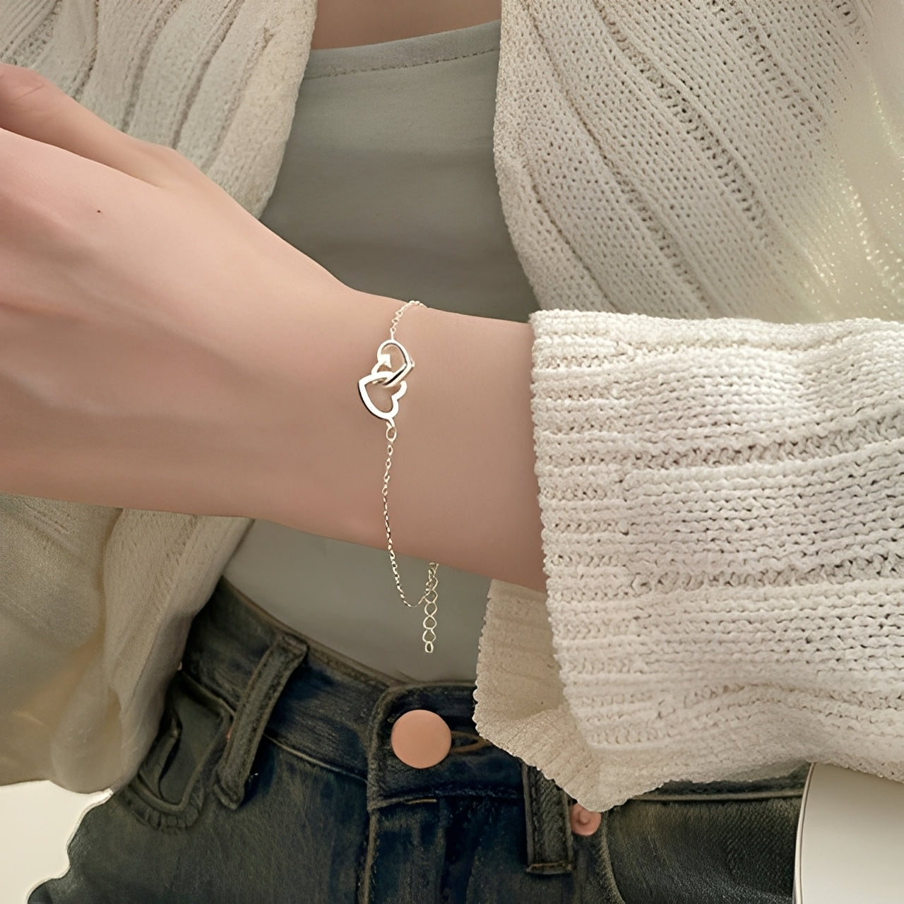 Amara – Pulsera amuleto con doble corazón