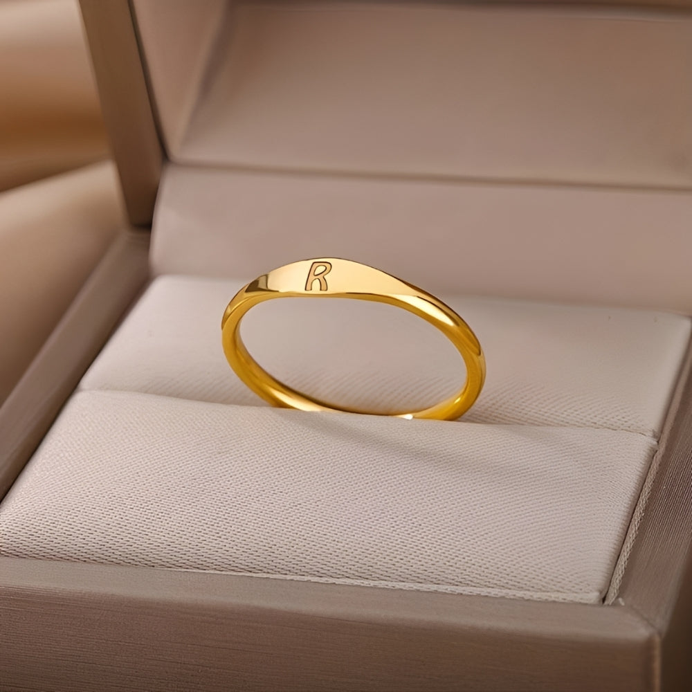 Anillo de nombre minimalista | Anillo minimalista con inicial grabada