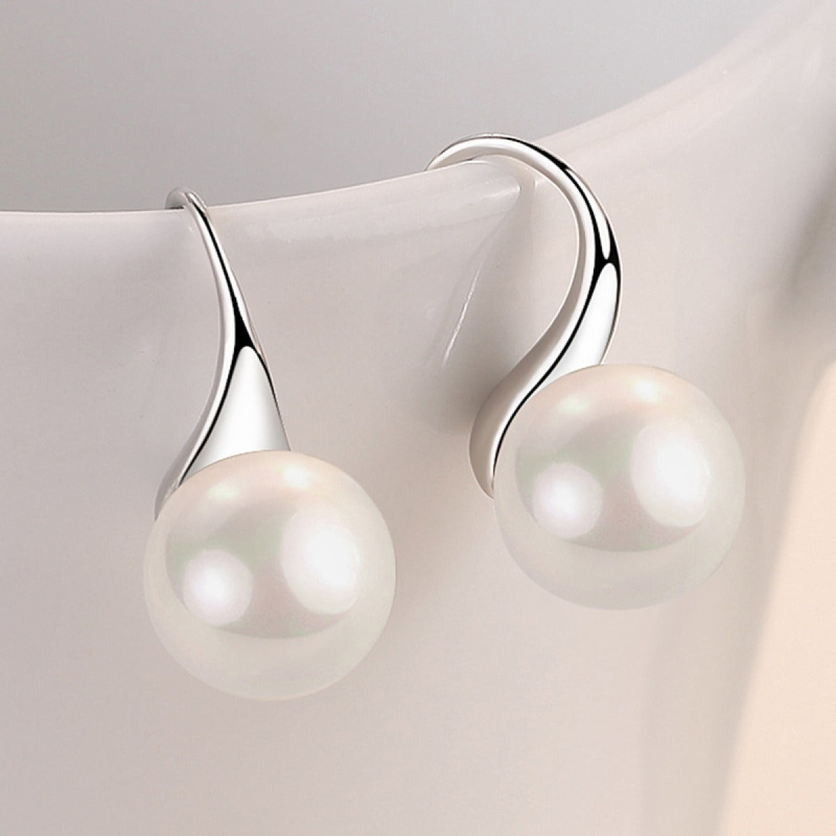Cess – Pendientes vintage con perlas elegantes