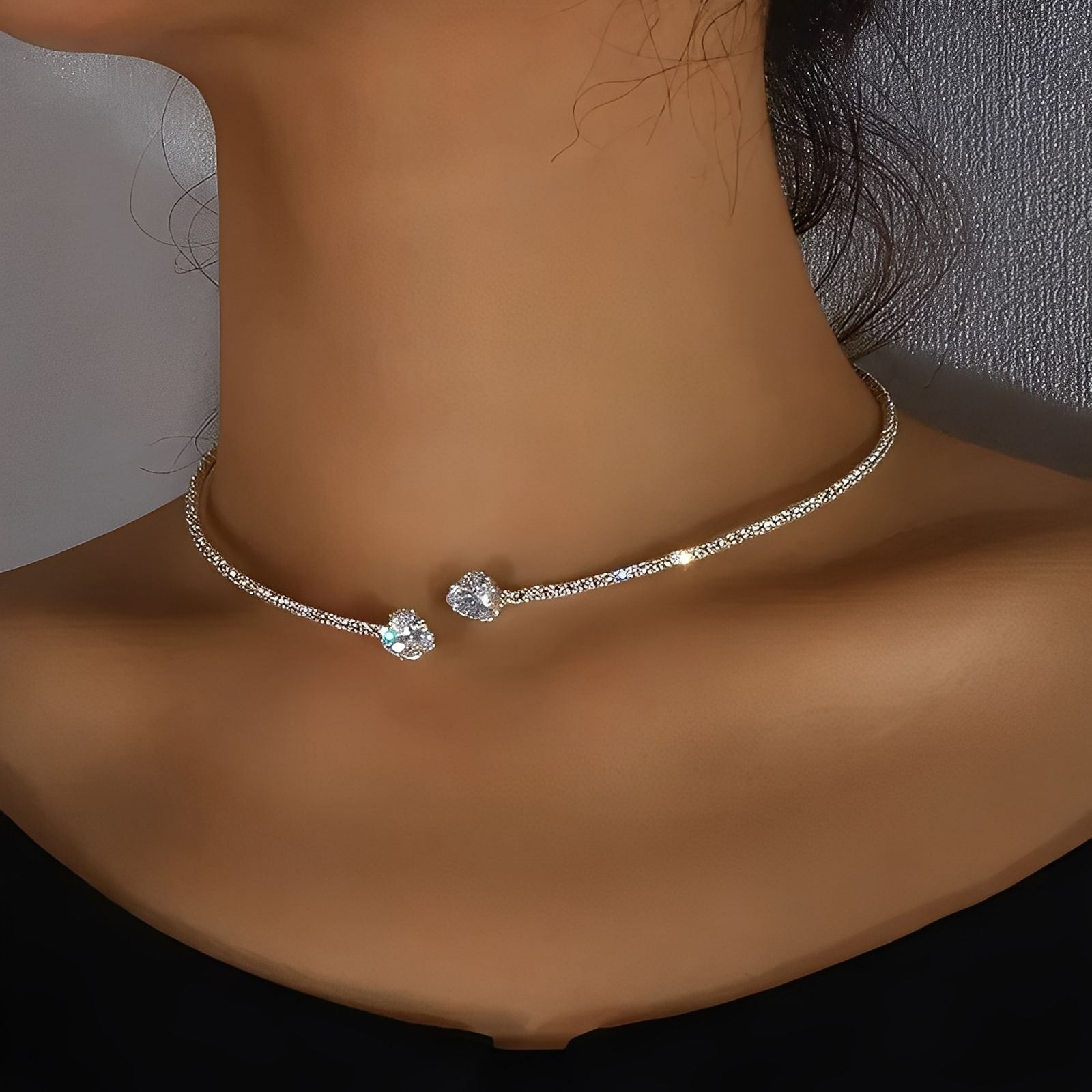 Olli – Collar corazón abierto de diamantes