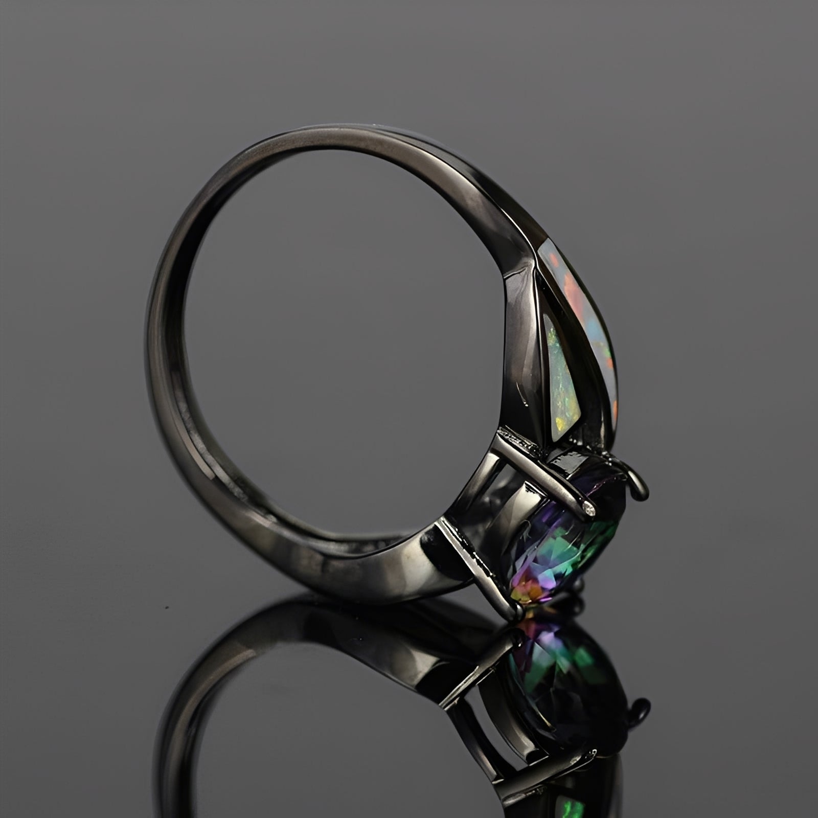 Mirella – Anillo arcoíris en ópalo y topacio