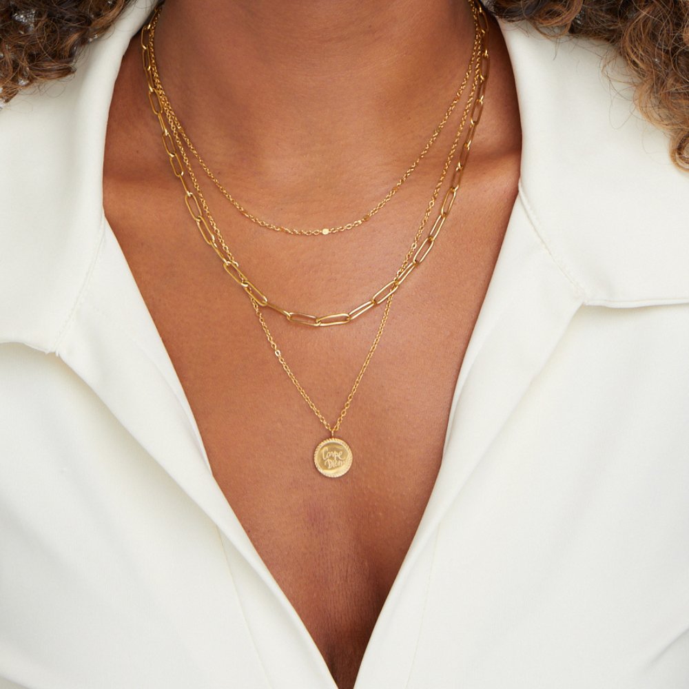 Janie – Collar estratificado con monedas