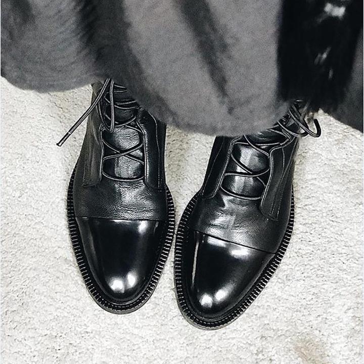 Hailey – Elegante Botines con Tacón Fino