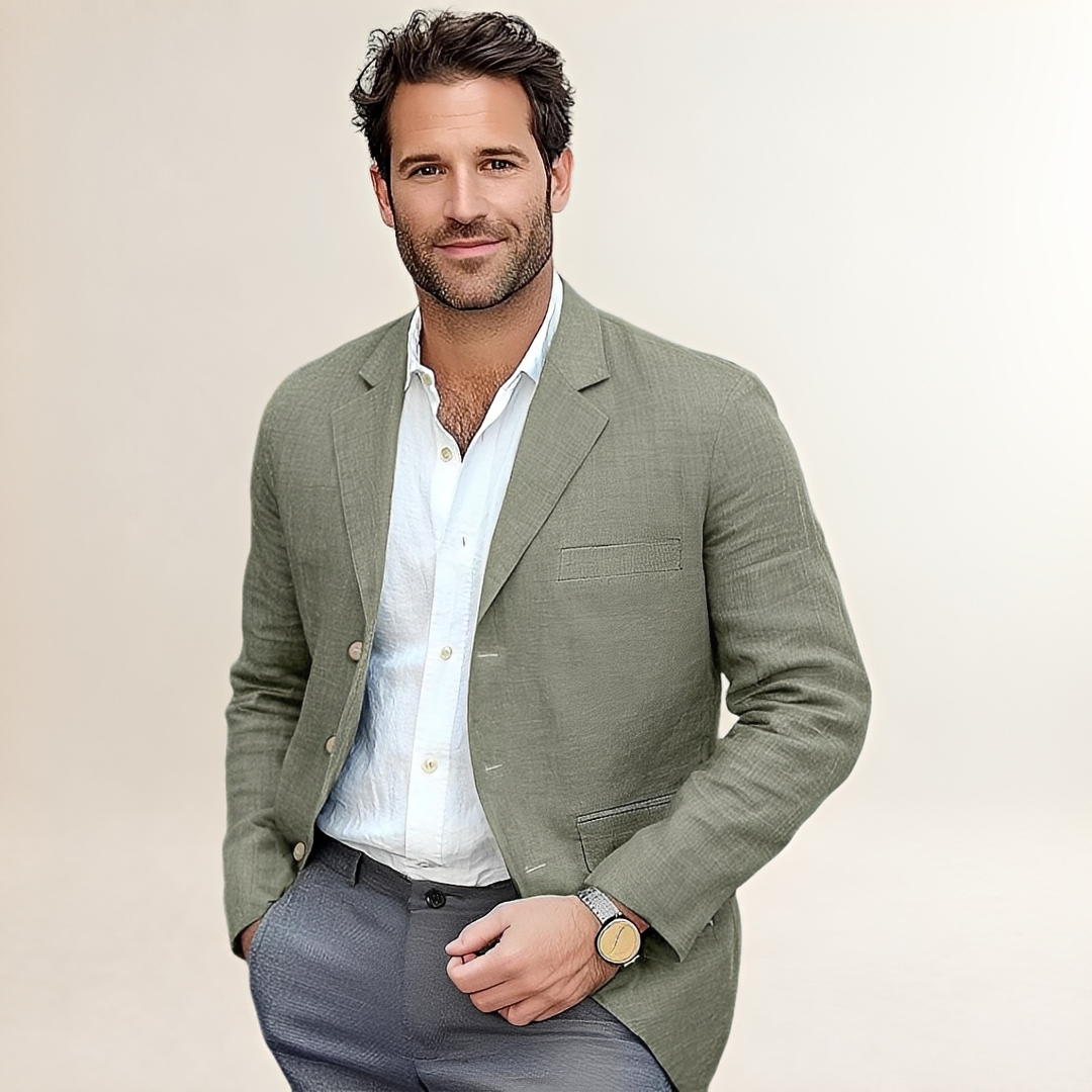 Blazer para hombre — chaqueta saco de un solo botonera, solapas mixtas, bolsillos parche con pespunte visible, corte entallado