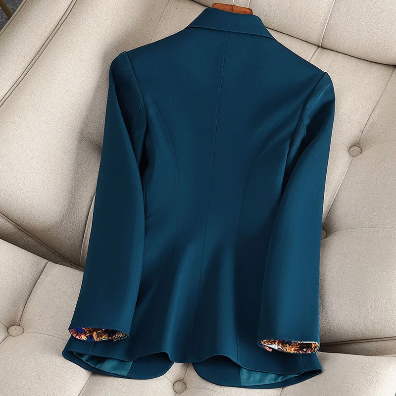 Blazer para mujer con cierre de botón y solapa - corte entallado