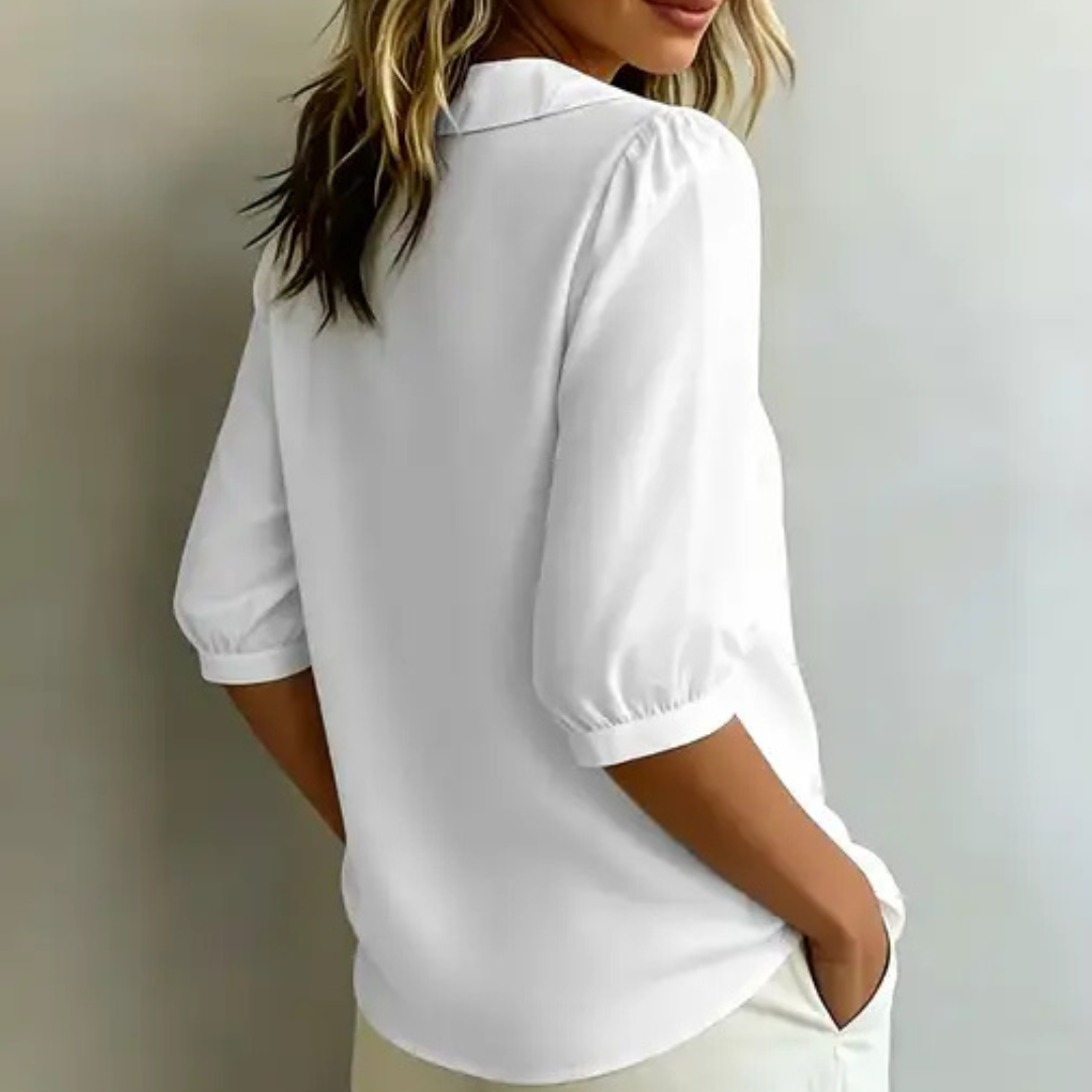 Blusa para Mujer con botonadura al frente, cuello Peter Pan y mangas abullonadas 3/4, corte relajado