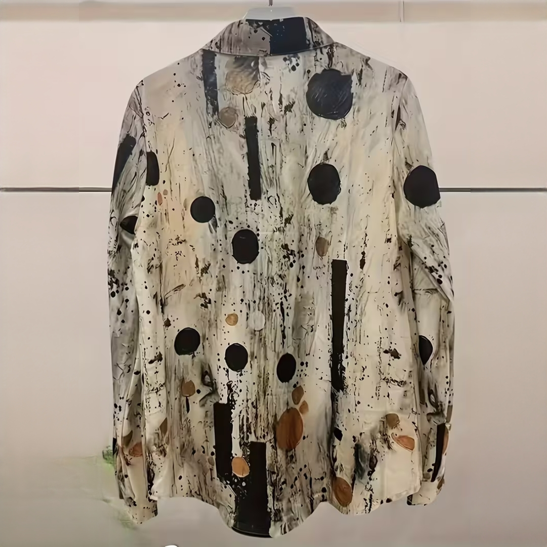 Blusa para Mujeres con cuello camisero y frontal de botones, mangas largas con puño enrollable, bolsillos laterales, ajuste relajado, estampado