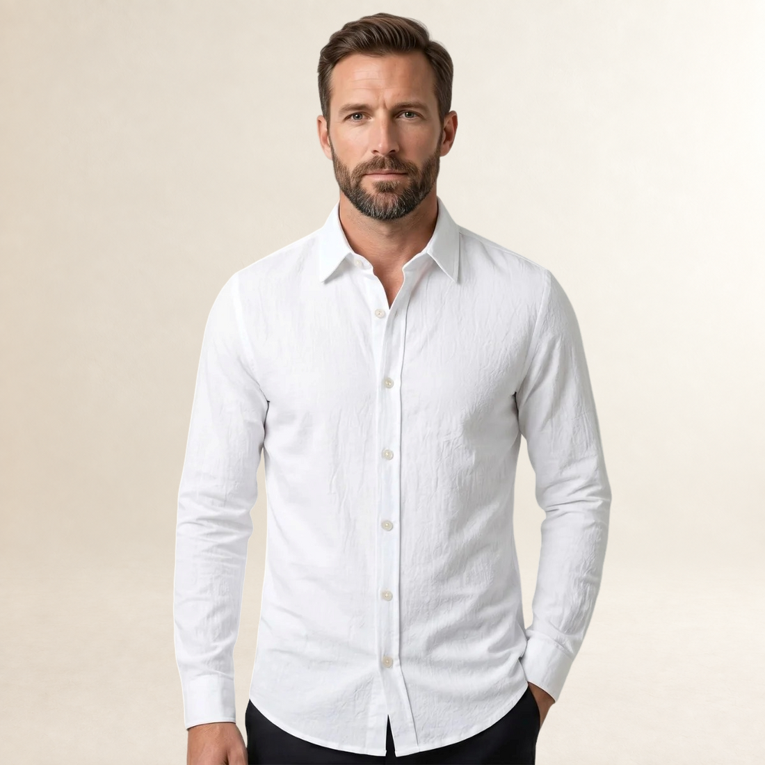 Camisa casual de hombre de manga larga con botones y corte entallado