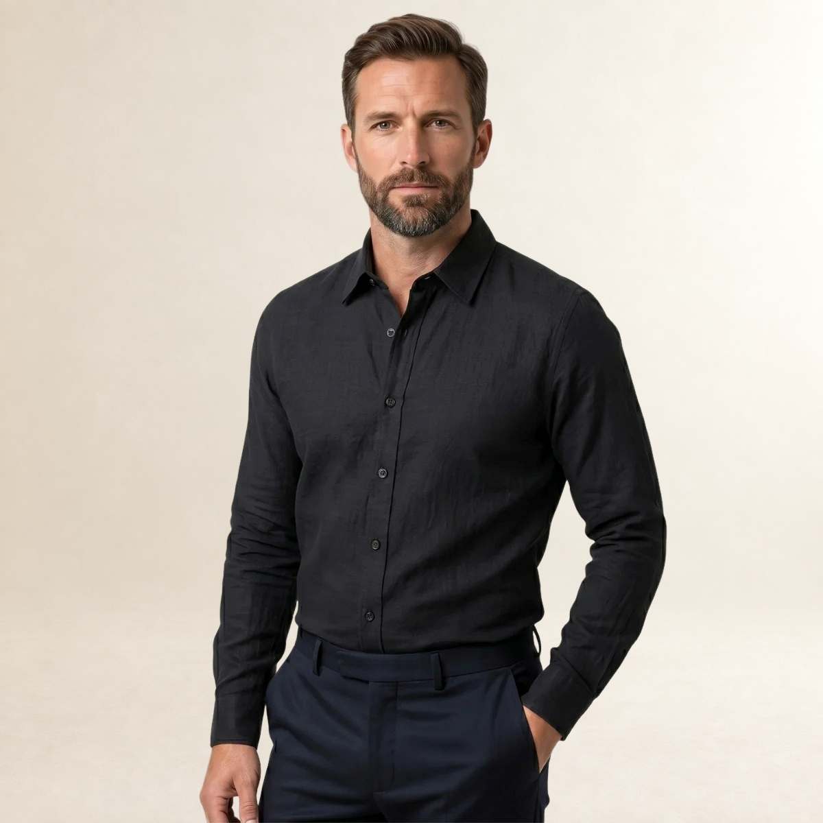 Camisa casual de hombre de manga larga con botones y corte entallado