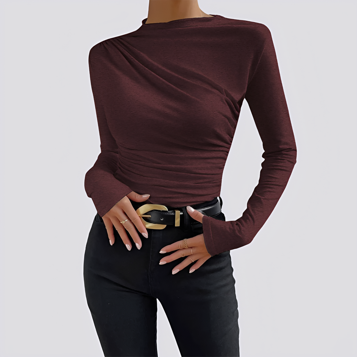 Camisa de mujer de manga larga con cuello mock y diseño fruncido