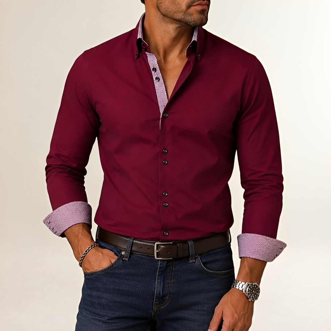 Camisa de vestir para hombre de corte ajustado con cuello estructurado y detalles en contraste