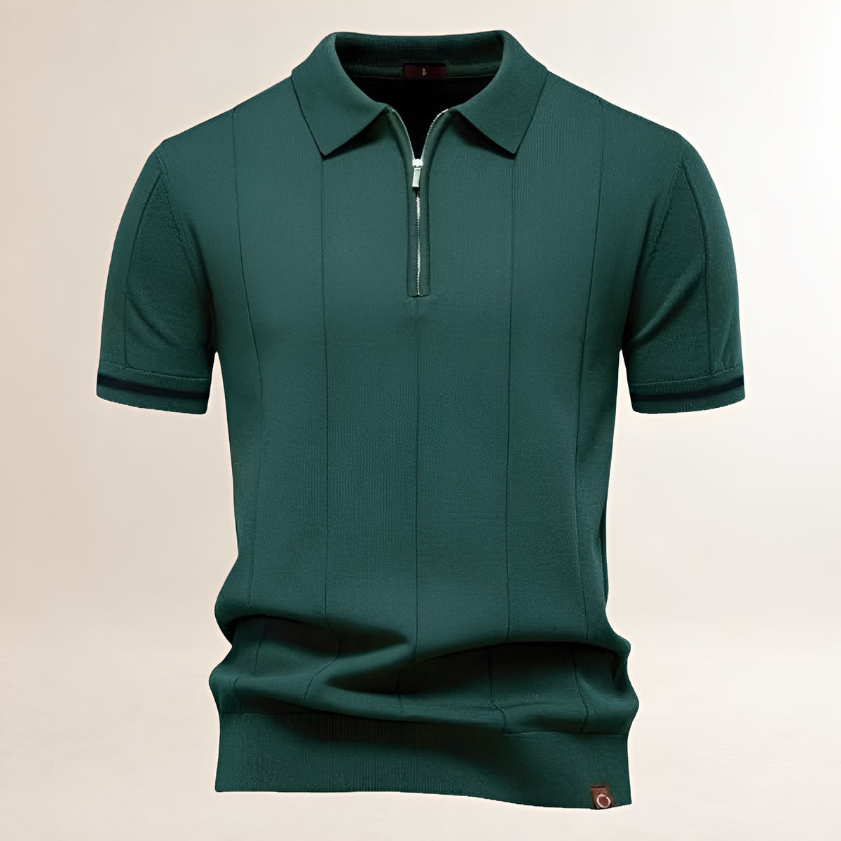 Camisa polo masculina de medio cierre con cuello polo y costuras verticales - ajuste entallado